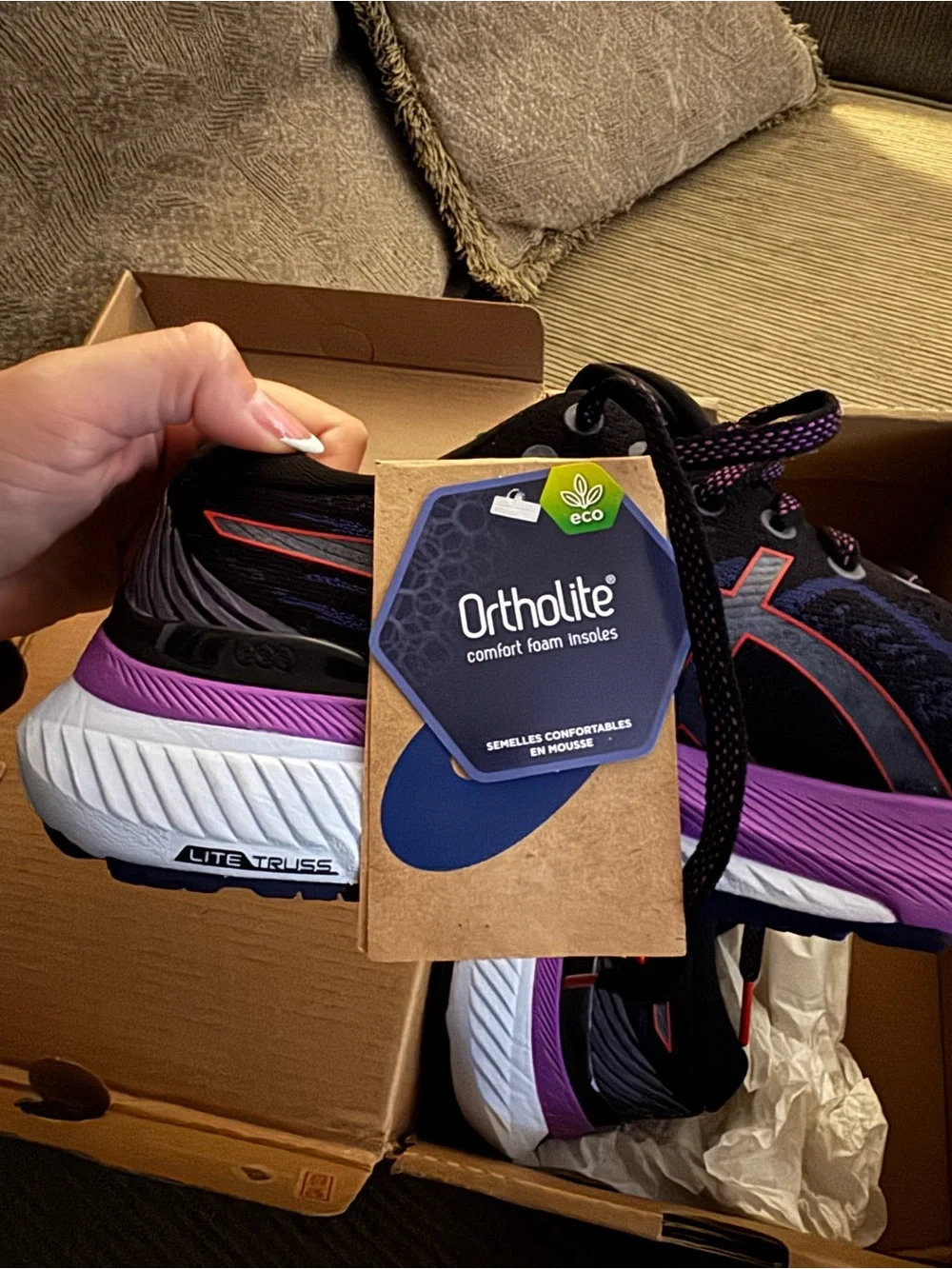 New ASICS Women’s Gel-Kayano 29